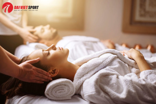 Cách massage bấm huyệt giúp ngủ ngon