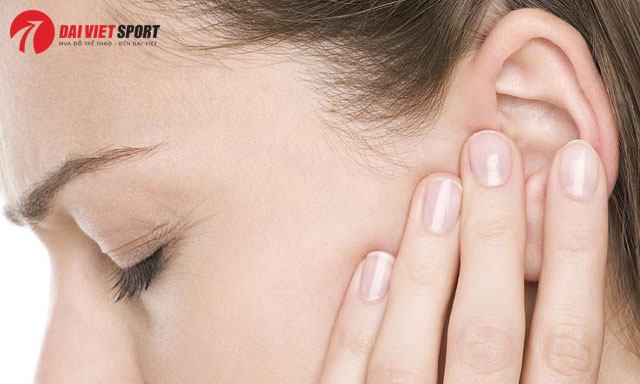 Massage bấm huyệt trị ù tai