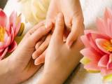 Tác dụng của việc nắm giữ, massage ngón tay trong 60 giây